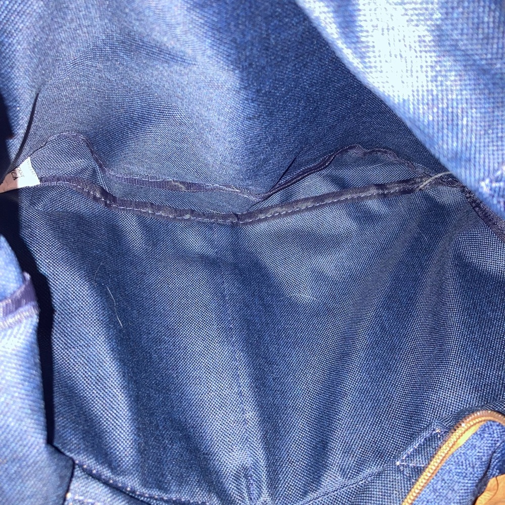 AARP Handbag - Picture 3 of 5